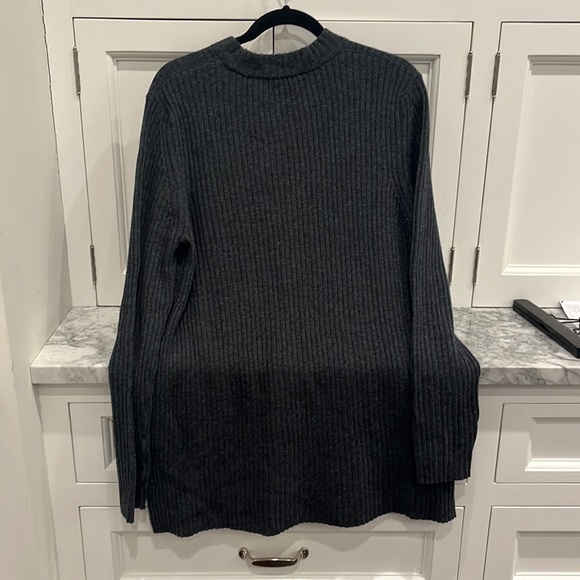 BOSS Sweater - Picture 4 of 5